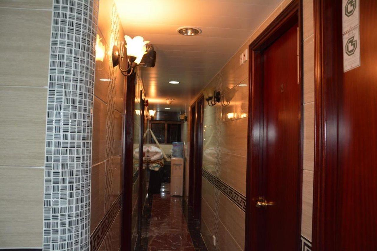 Everest Hostel Hong Kong Bagian luar foto