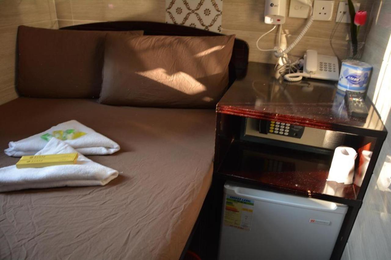 Everest Hostel Hong Kong Bagian luar foto