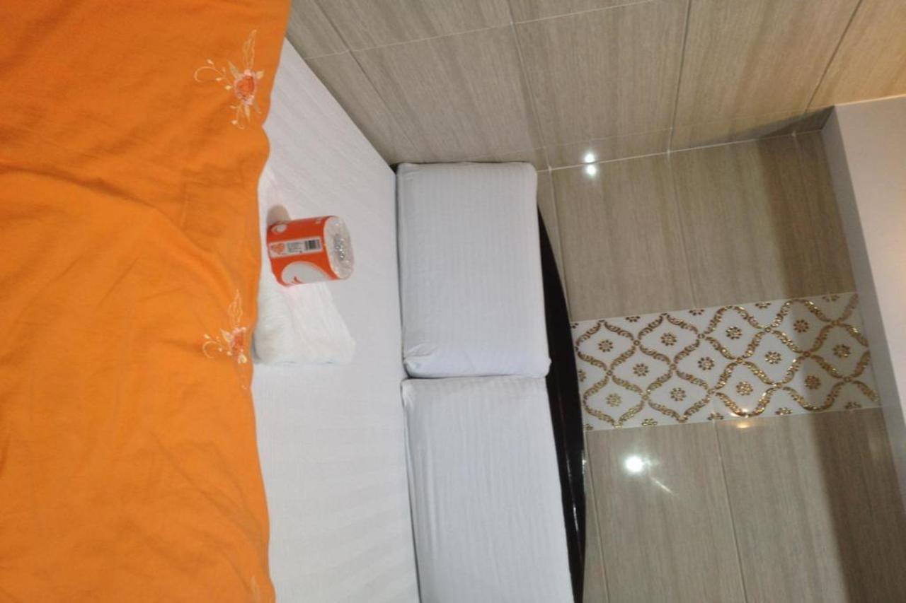 Everest Hostel Hong Kong Bagian luar foto