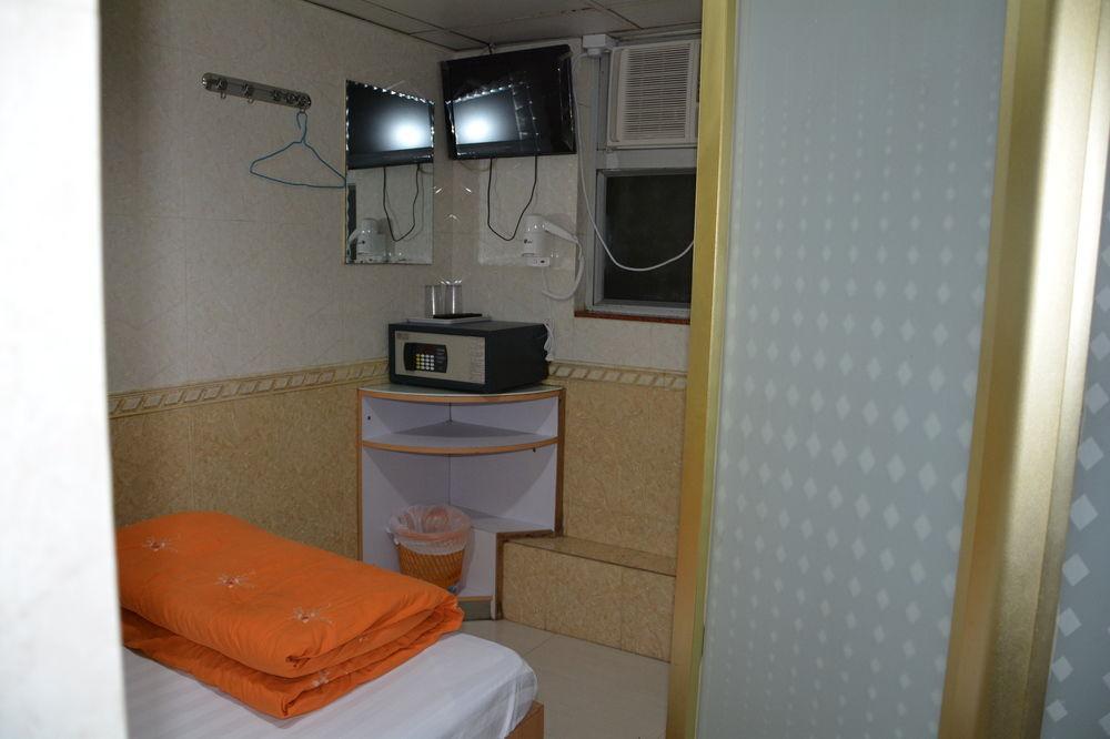 Everest Hostel Hong Kong Bagian luar foto