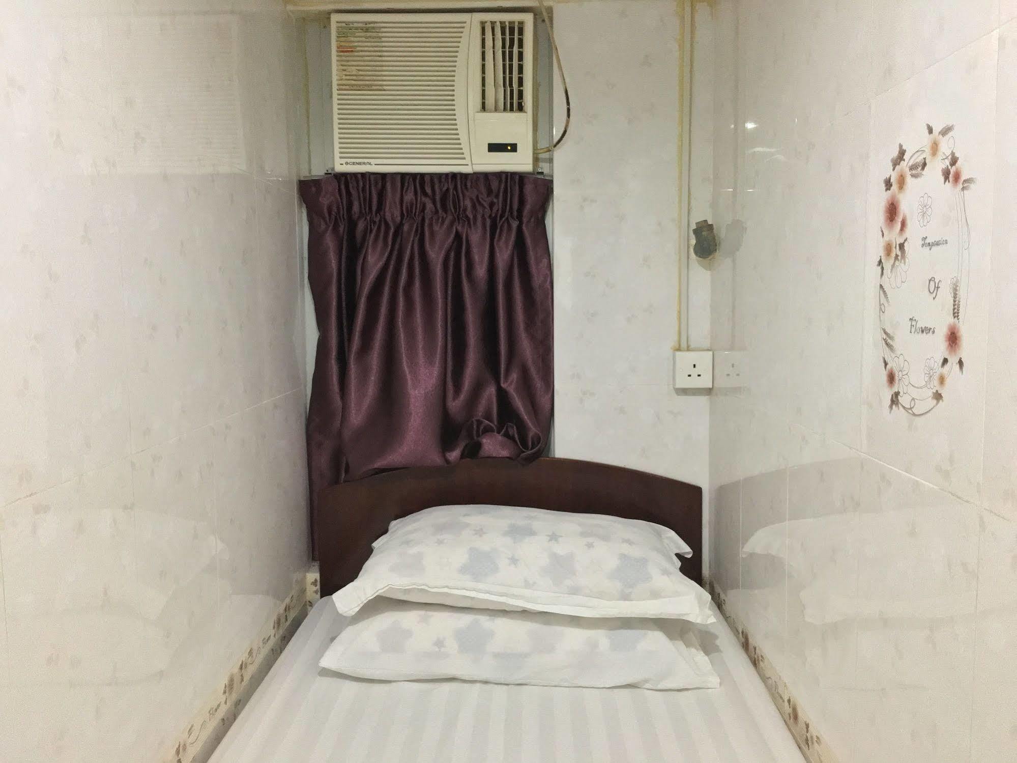 Everest Hostel Hong Kong Bagian luar foto