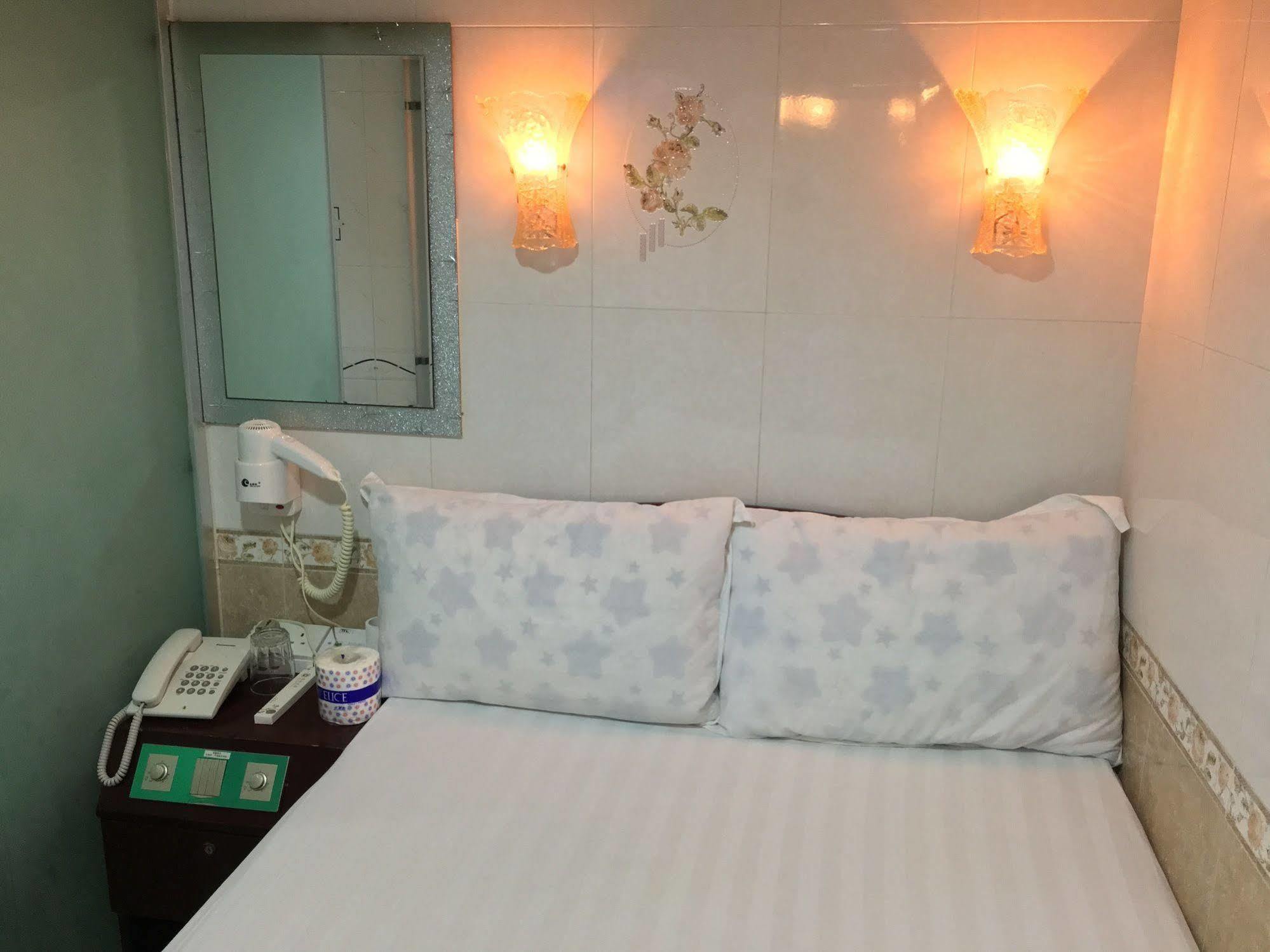 Everest Hostel Hong Kong Bagian luar foto